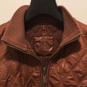 Small Prana detailed jacket!